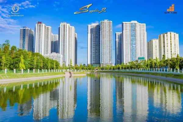 Hồ bơi nội khu hiện đại tại Goldmark City dành cho cư dân Tòa S2