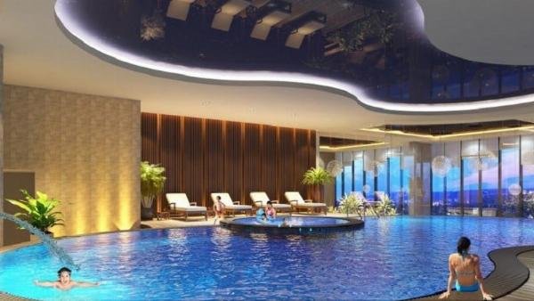 Hồ bơi bốn mùa hiện đại tại khu C Goldmark City vào ban ngày