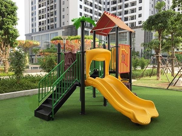 san choi tre em goldmark city ngoai troi hien dai an toan